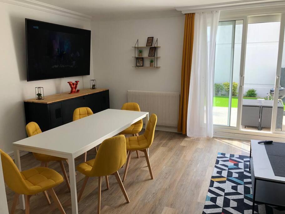 Ferienwohnung Camden - Exterieur Et Parking Reims Exterior foto