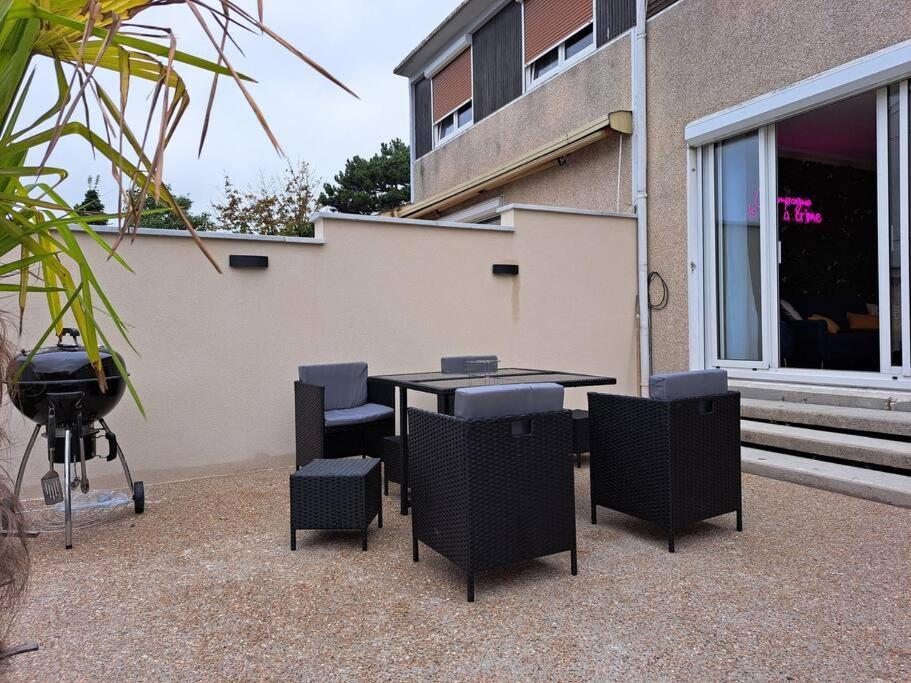 Ferienwohnung Camden - Exterieur Et Parking Reims Exterior foto