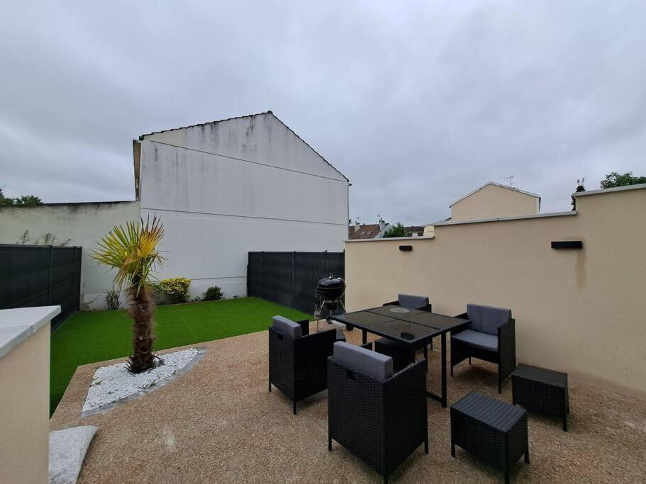 Ferienwohnung Camden - Exterieur Et Parking Reims Exterior foto