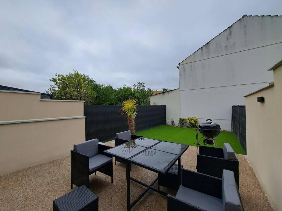 Ferienwohnung Camden - Exterieur Et Parking Reims Exterior foto